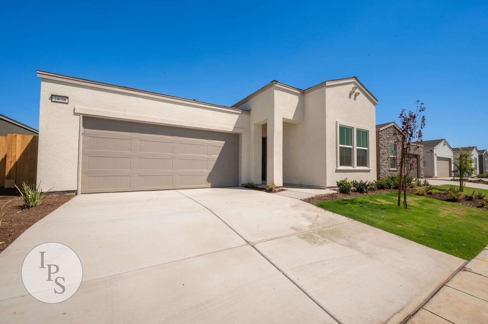 Fresno House: 2838 N Noah Ln