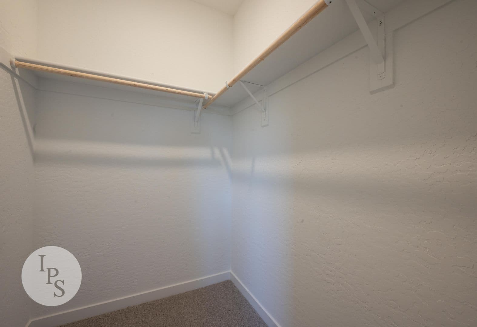 Fresno House: 2838 N Noah Ln