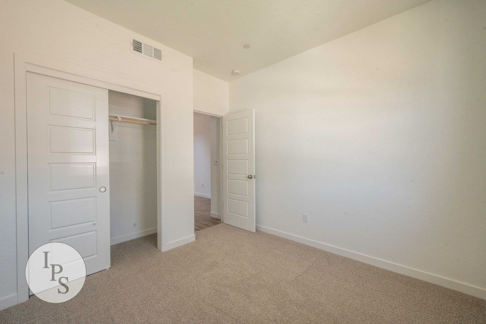 Fresno House: 2808 N. Vahe Ave.