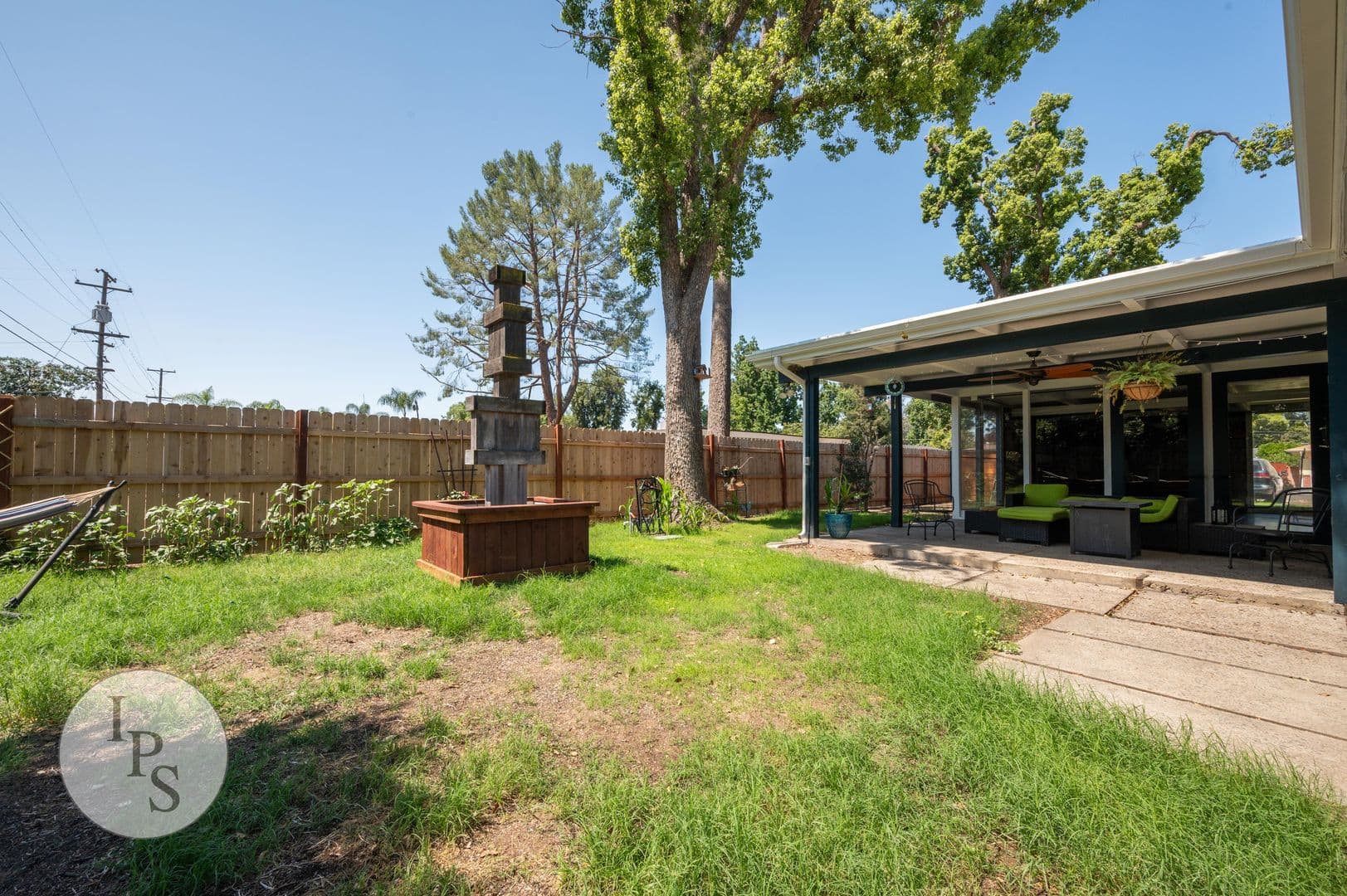 Fresno Apartment: 4096 N. Sherman St.