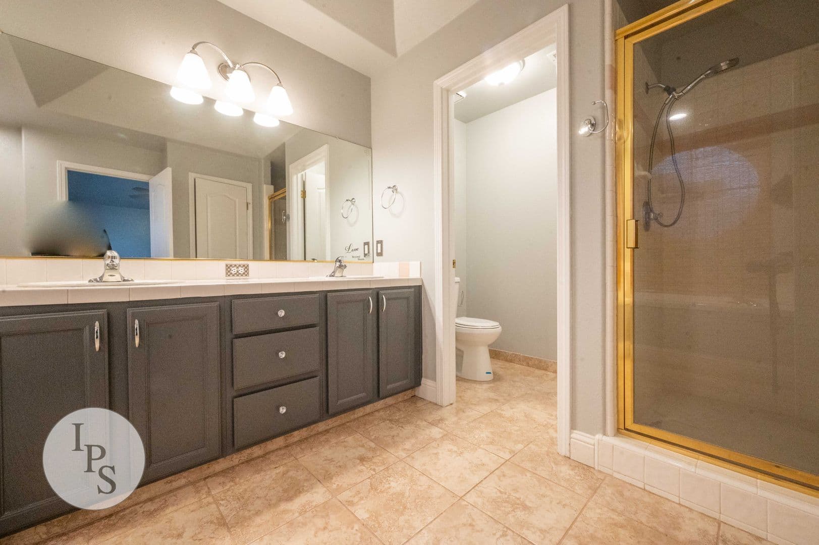 Clovis House: 3676 Baron Ave