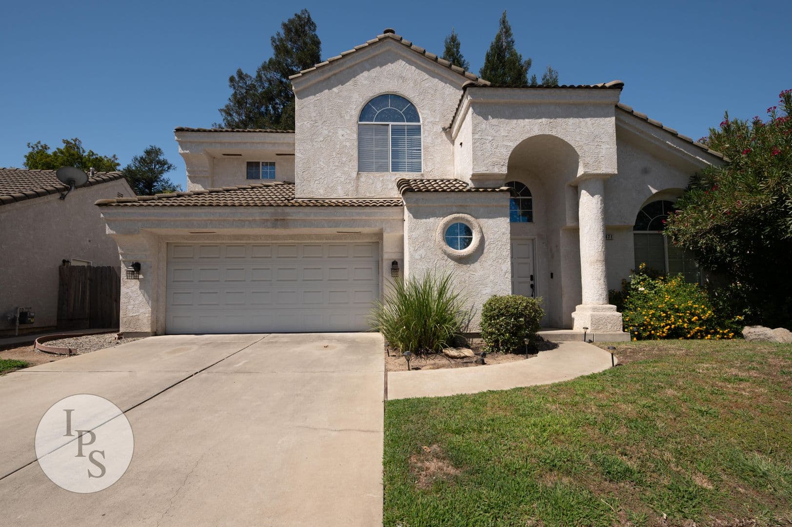 Fresno House: 9471 N. Whitehouse Dr.
