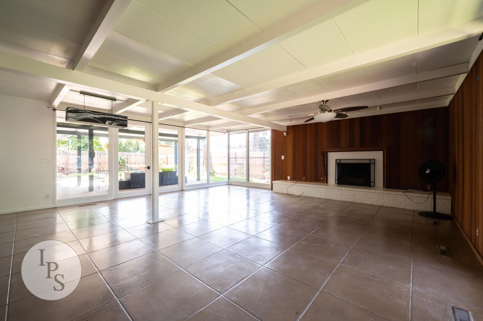 Fresno Apartment: 4096 N. Sherman St.