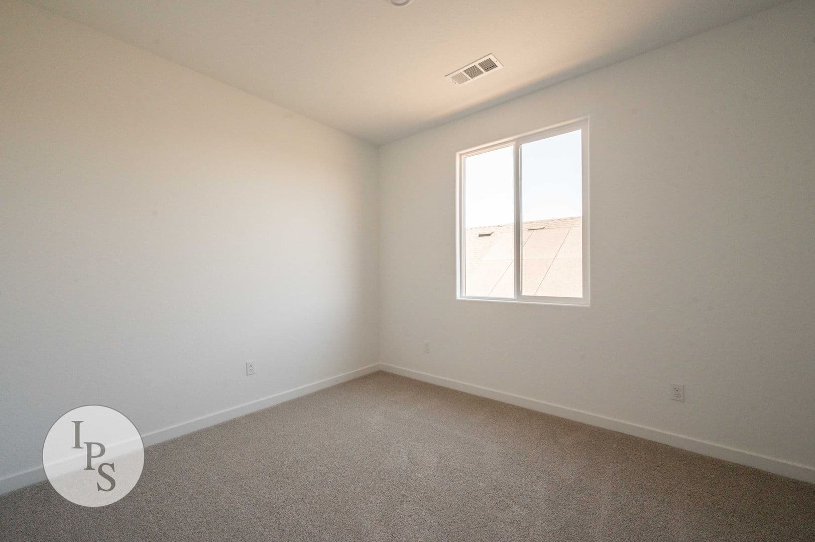 Fresno House: 2808 N. Vahe Ave.