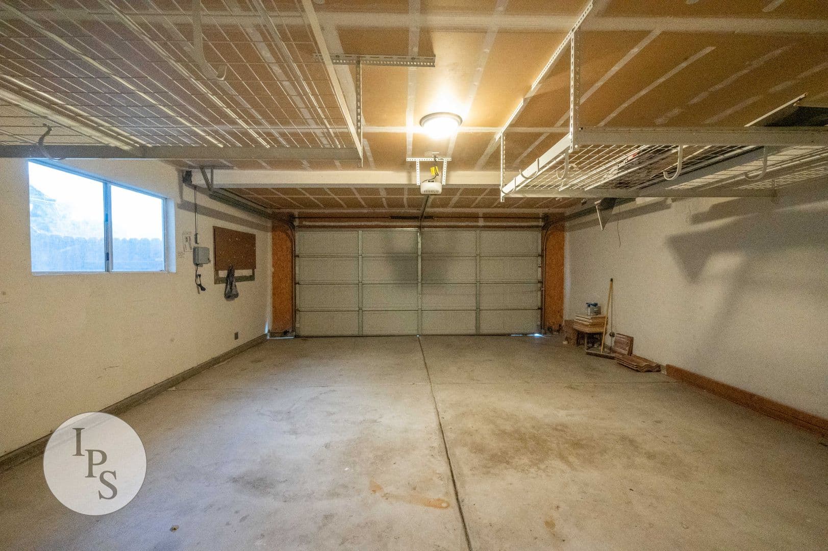 Clovis House: 3676 Baron Ave