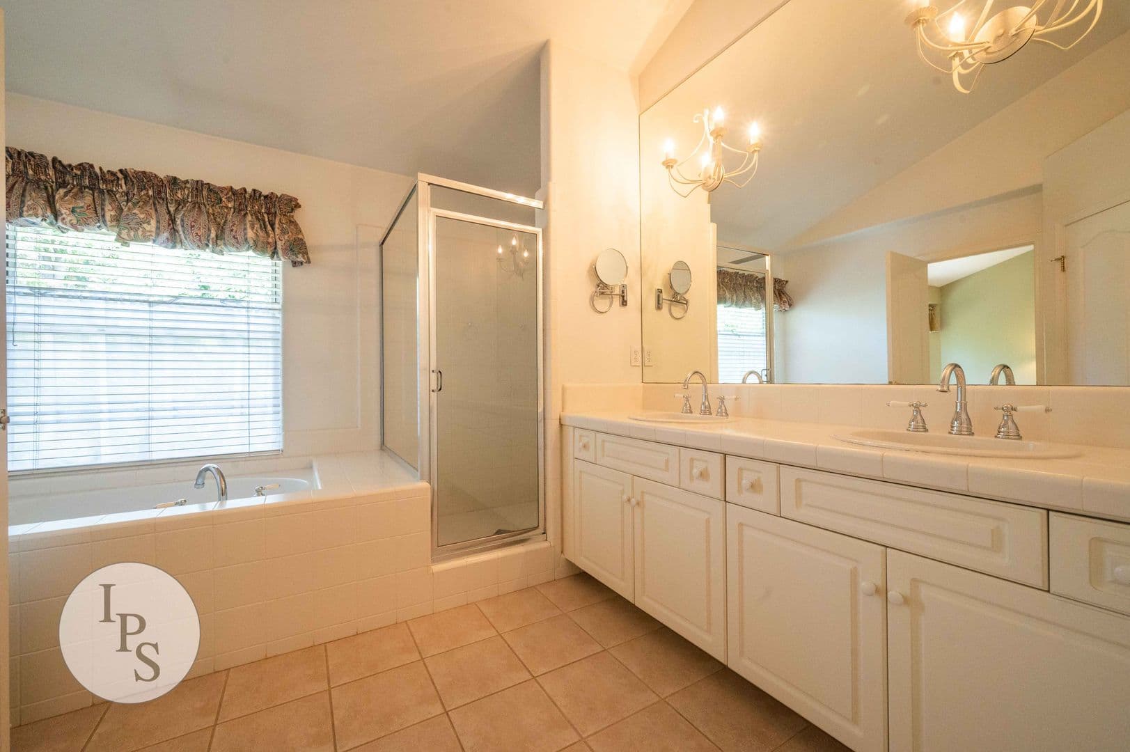 Fresno House: 1184 E. Province Dr.
