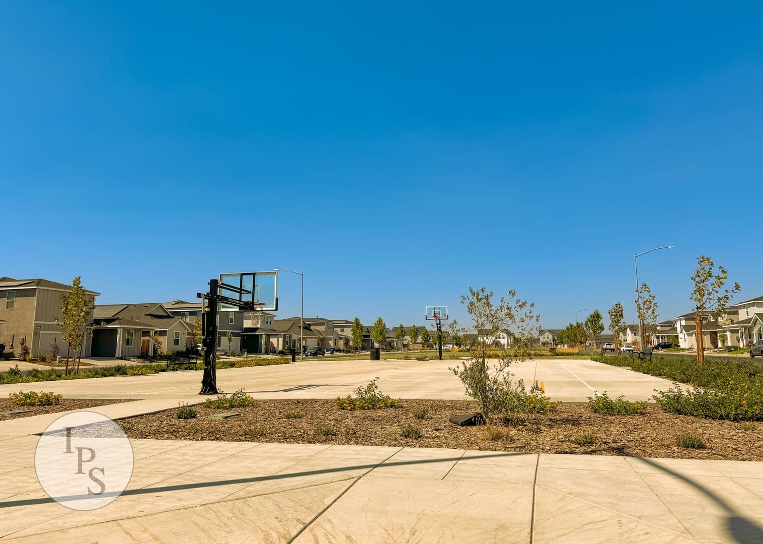 Fresno House: 2838 N Noah Ln