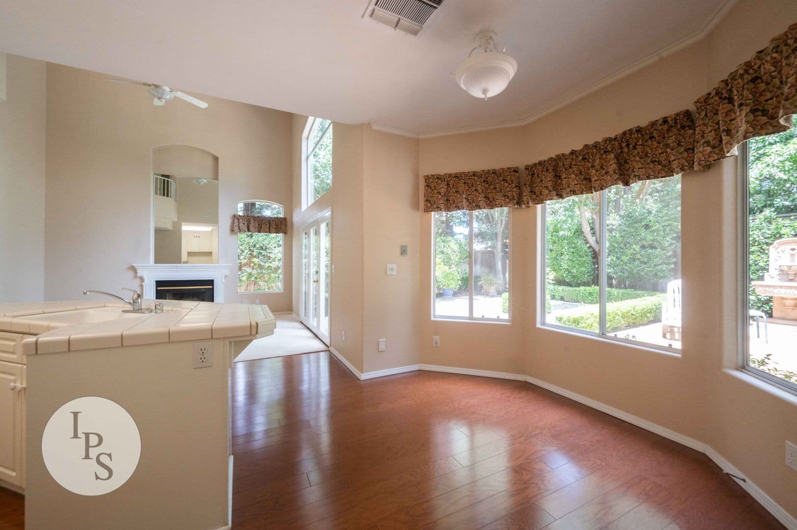 Fresno House: 1184 E. Province Dr.