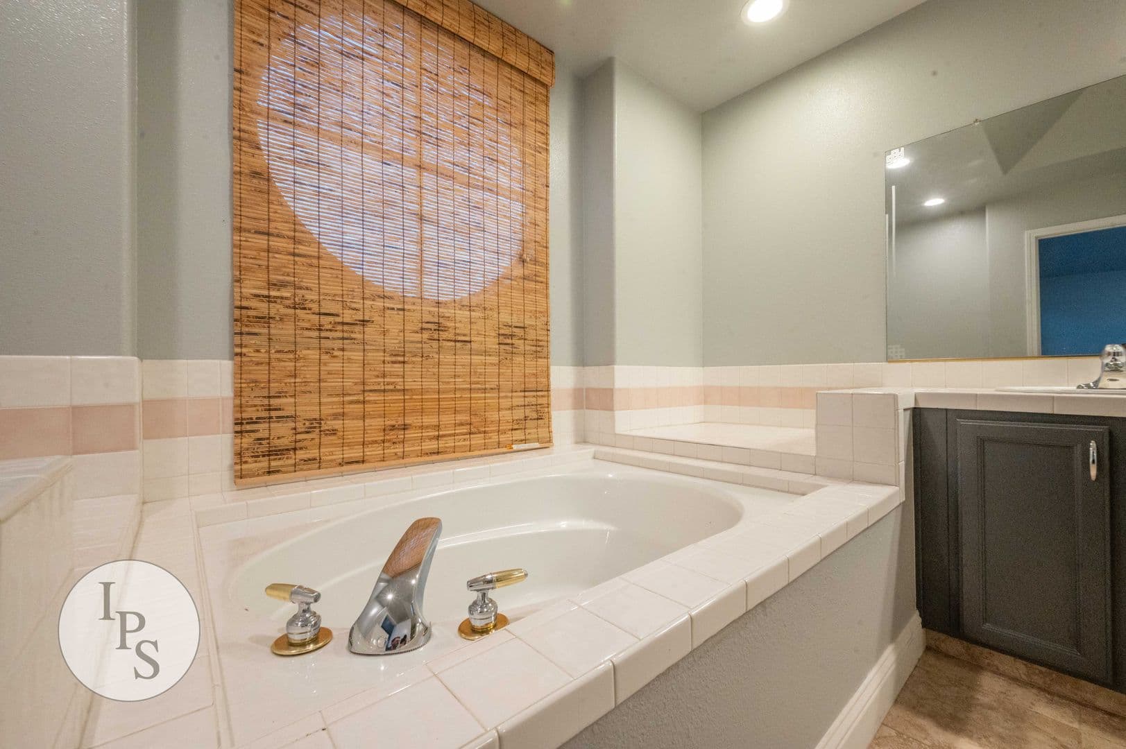 Clovis House: 3676 Baron Ave