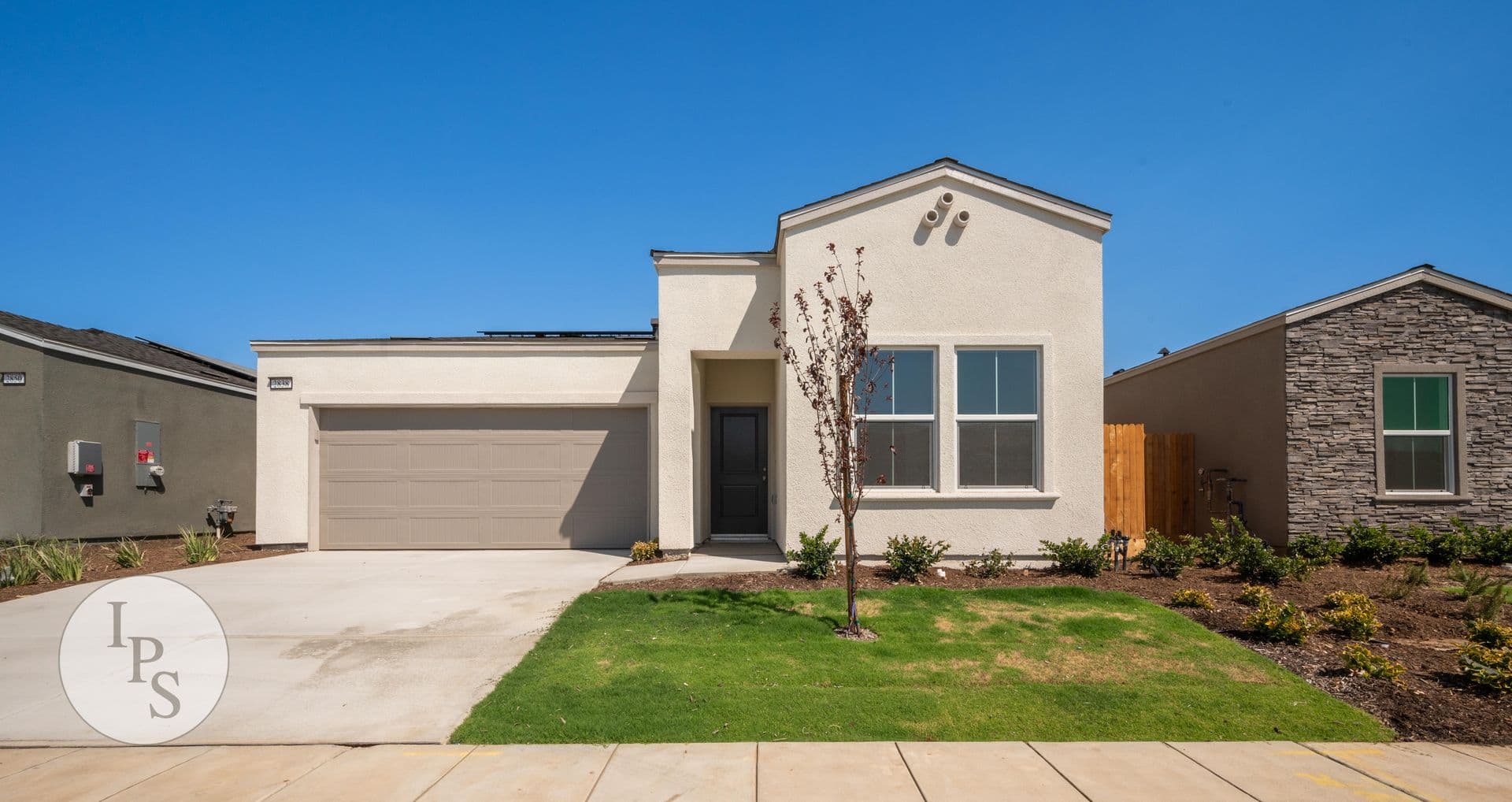 Fresno House: 2838 N Noah Ln