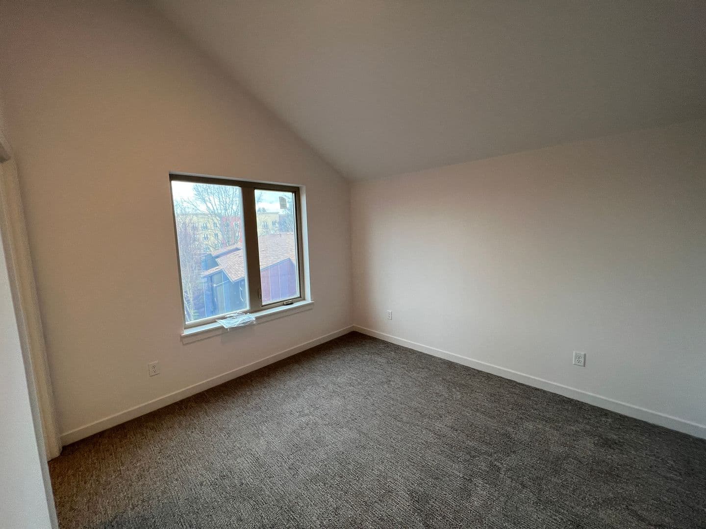 Wilsonville Apartment: 30535 SW Magnolia Ave