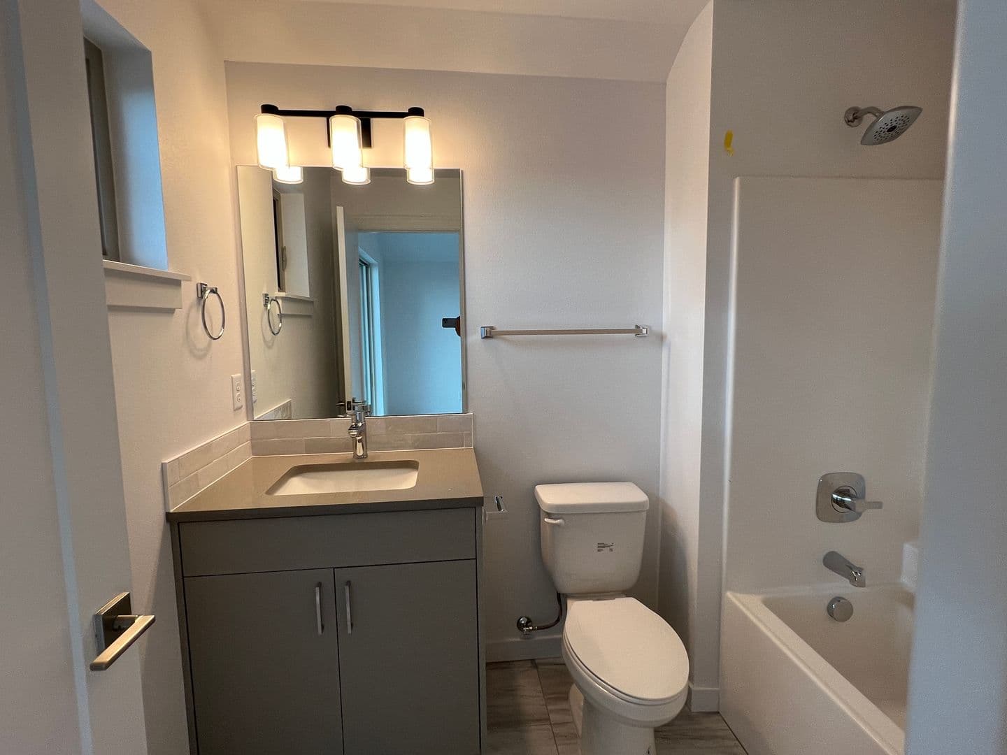 Wilsonville Apartment: 30535 SW Magnolia Ave