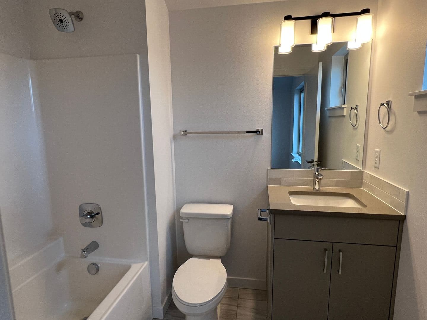 Wilsonville Apartment: 30535 SW Magnolia Ave