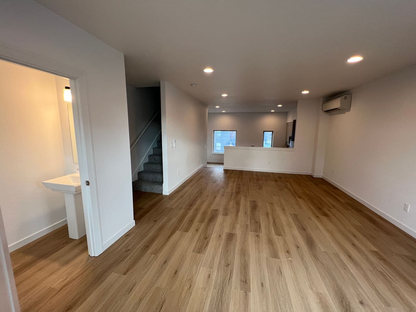 Wilsonville Apartment: 30535 SW Magnolia Ave
