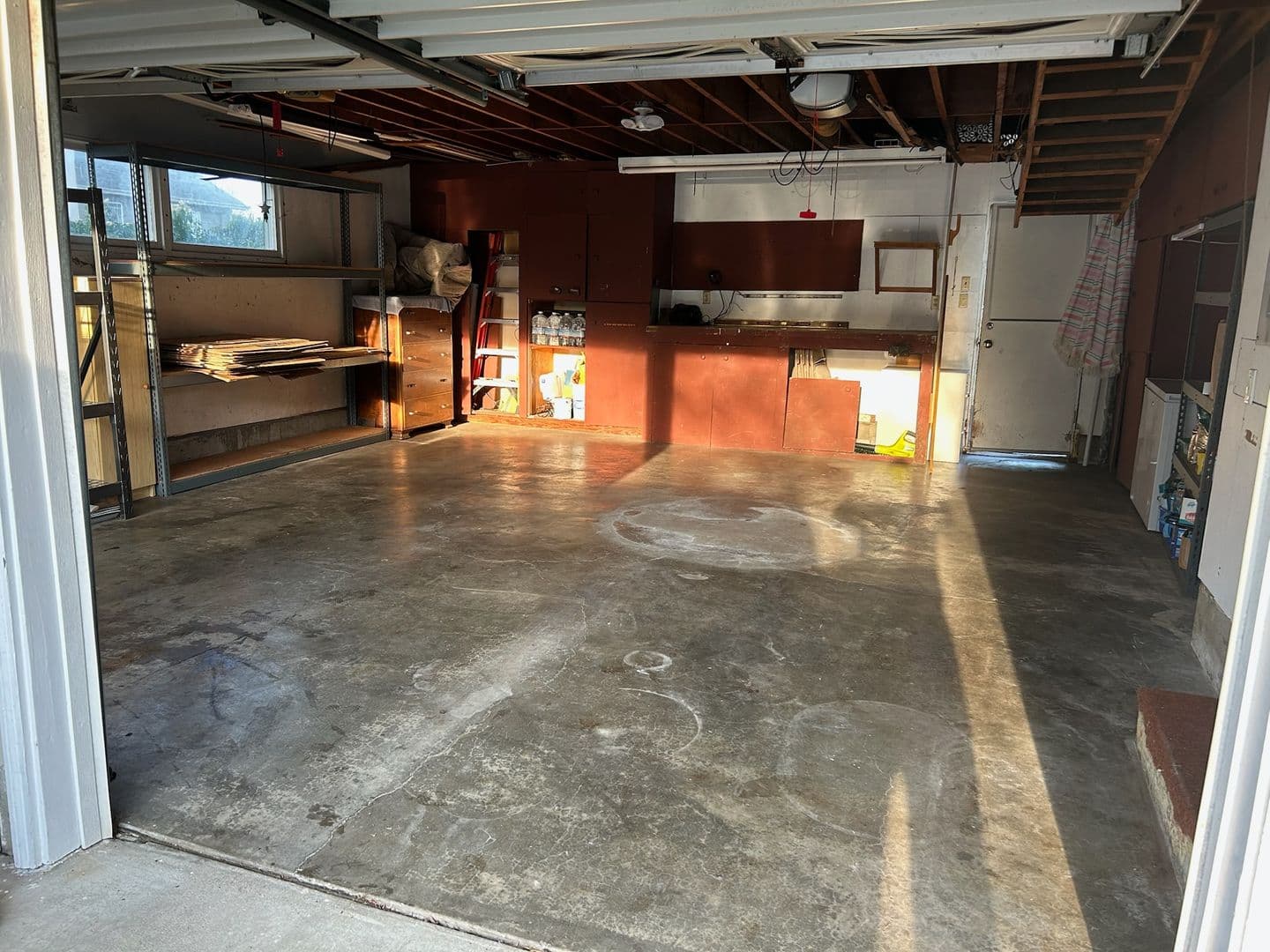 Happy Valley House: 11540 SE Idleman Rd