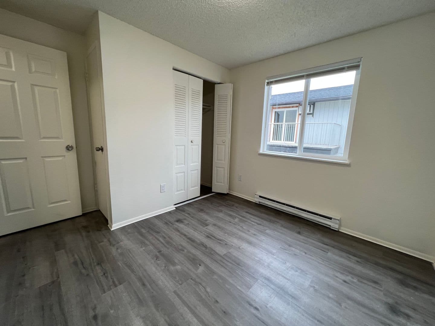 Spokane Valley Apartment: 3020 S Clinton Rd