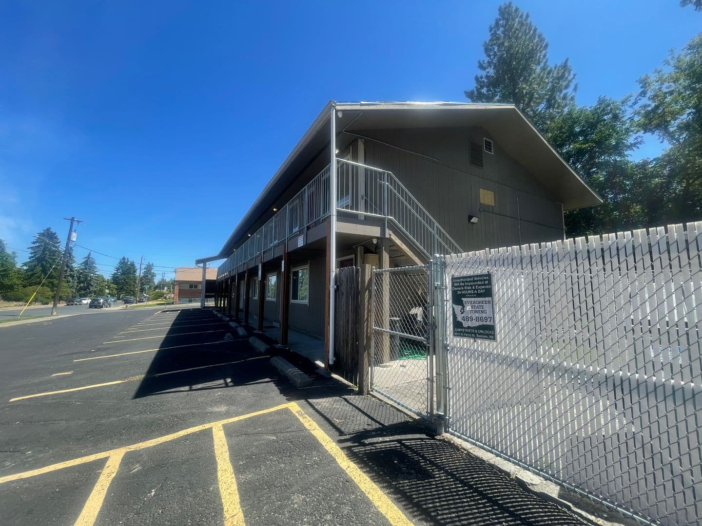 Spokane Apartment: 804 E Hartson Ave