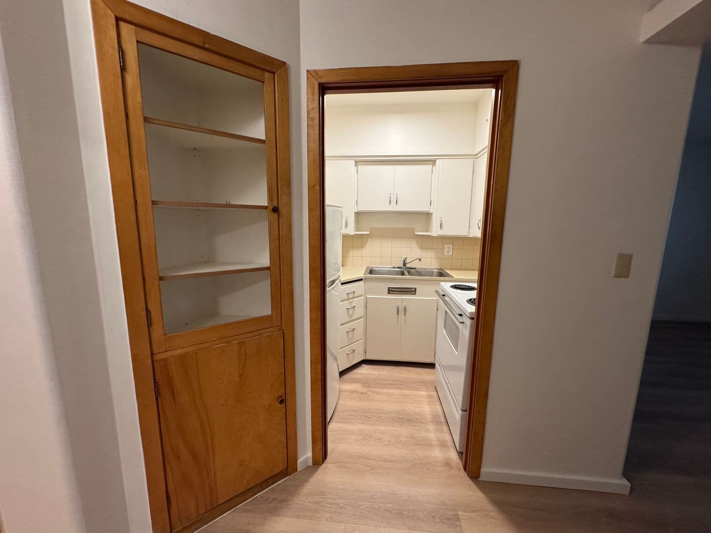 Spokane Apartment: 1806 W Pacific Ave