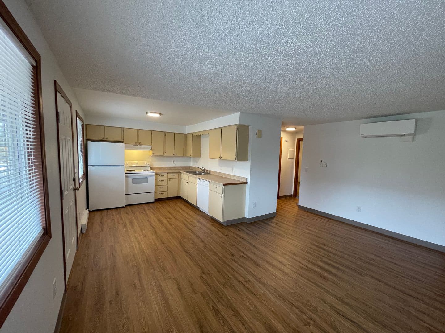 Spokane Apartment: 804 E Hartson Ave