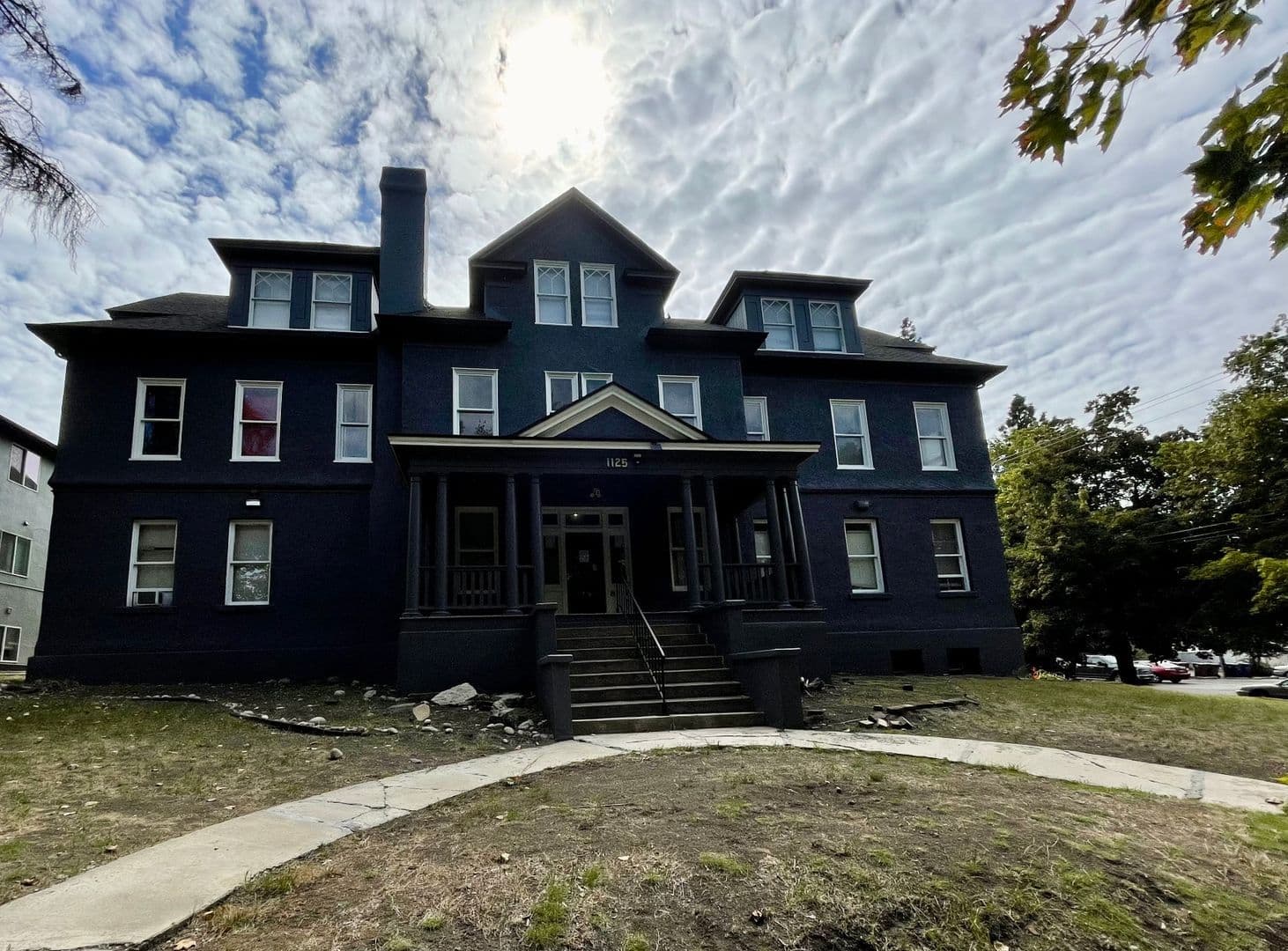 Spokane Apartment: 1125 W 11th Ave