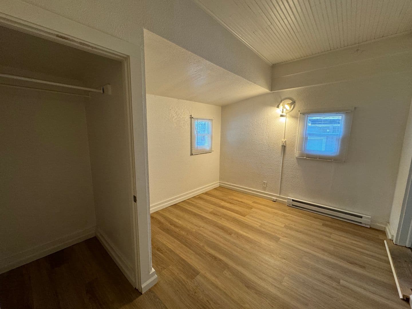 Spokane Apartment: 1217 & 1223 W 6th Ave