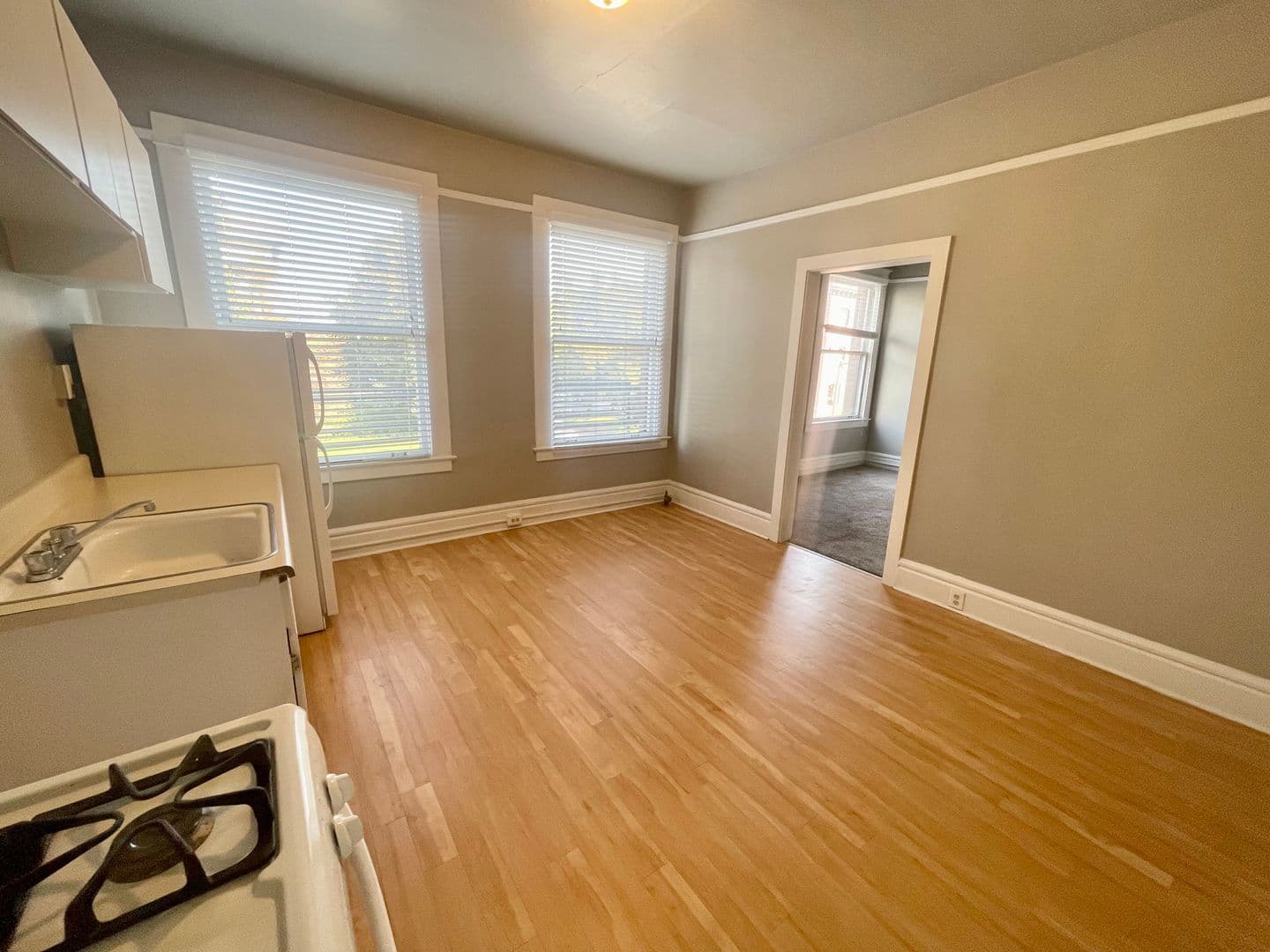Spokane Apartment: 106 S Cedar St