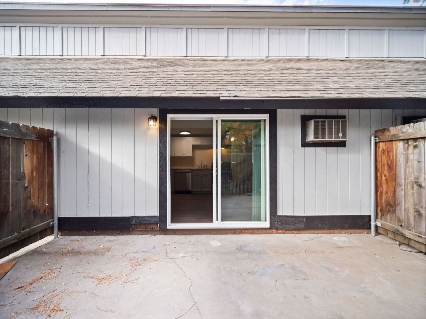Spokane Apartment: 2922 E 35th Ave