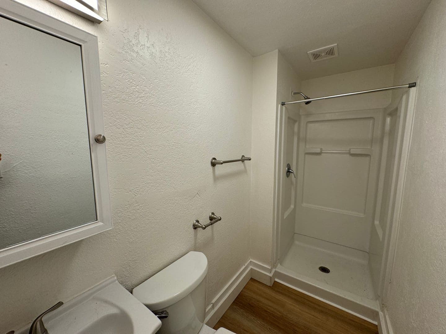 Spokane Apartment: 1217 & 1223 W 6th Ave