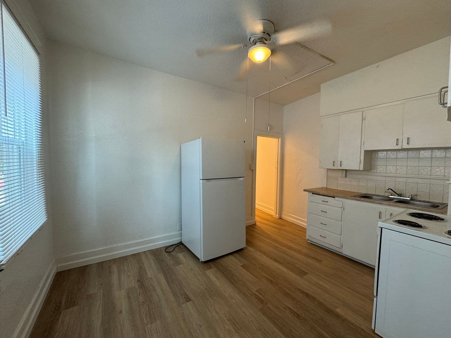 Spokane Apartment: 1217 & 1223 W 6th Ave