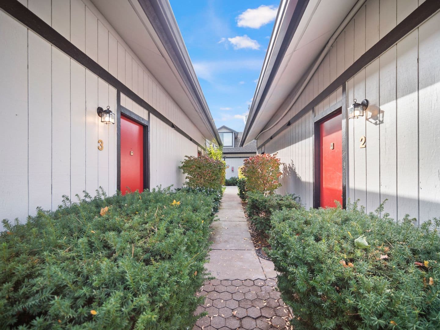 Spokane Apartment: 2922 E 35th Ave