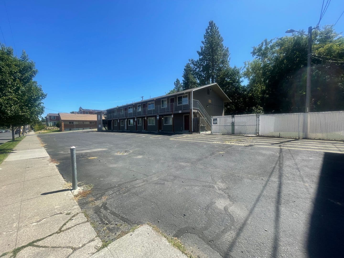 Spokane Apartment: 804 E Hartson Ave