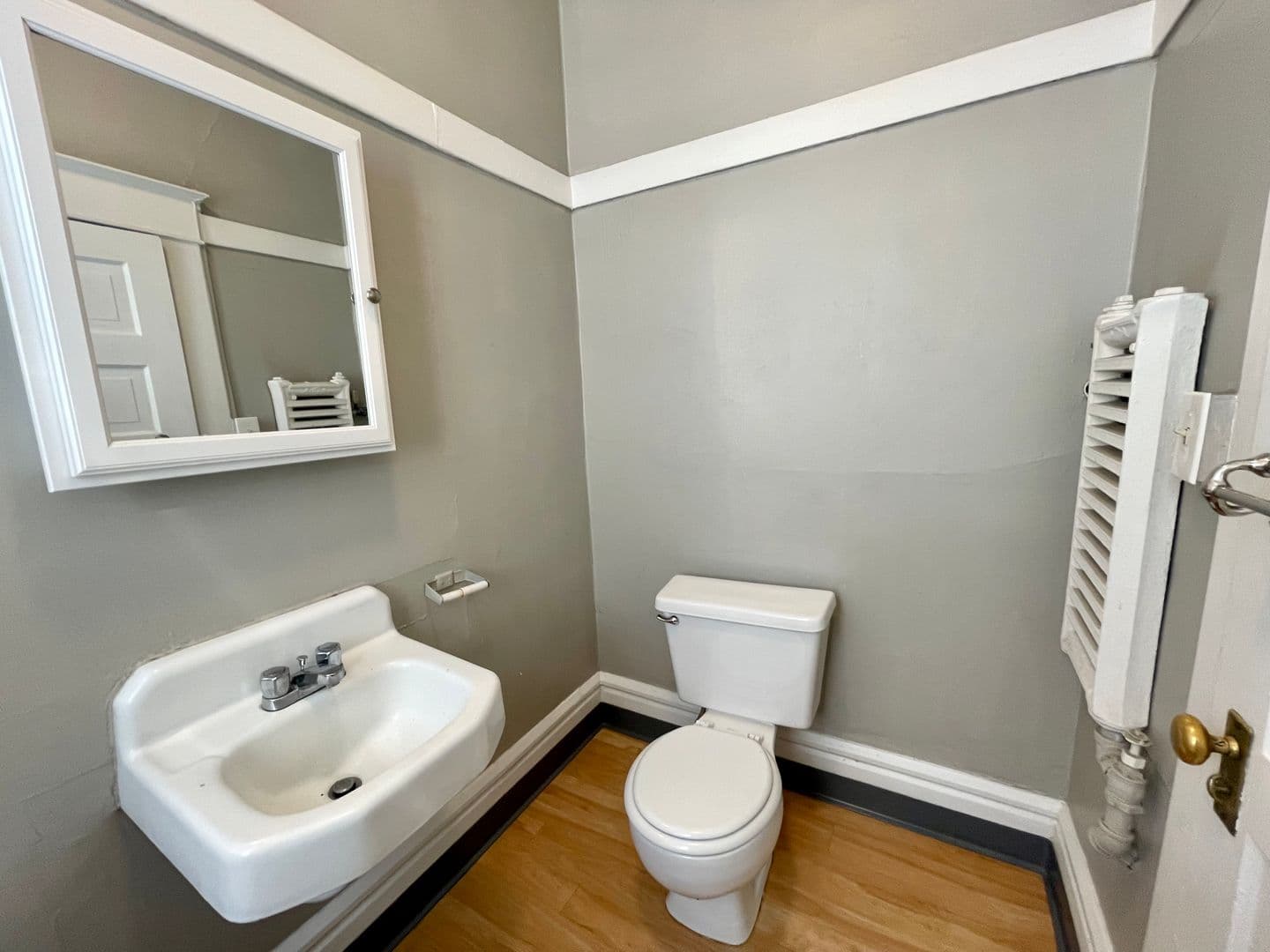 Spokane Apartment: 106 S Cedar St