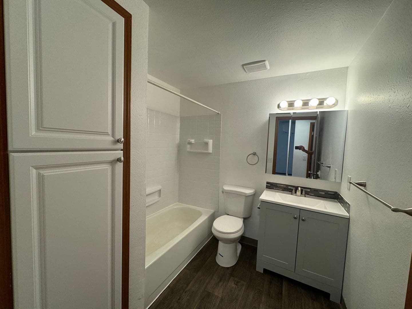 Spokane Apartment: 804 E Hartson Ave