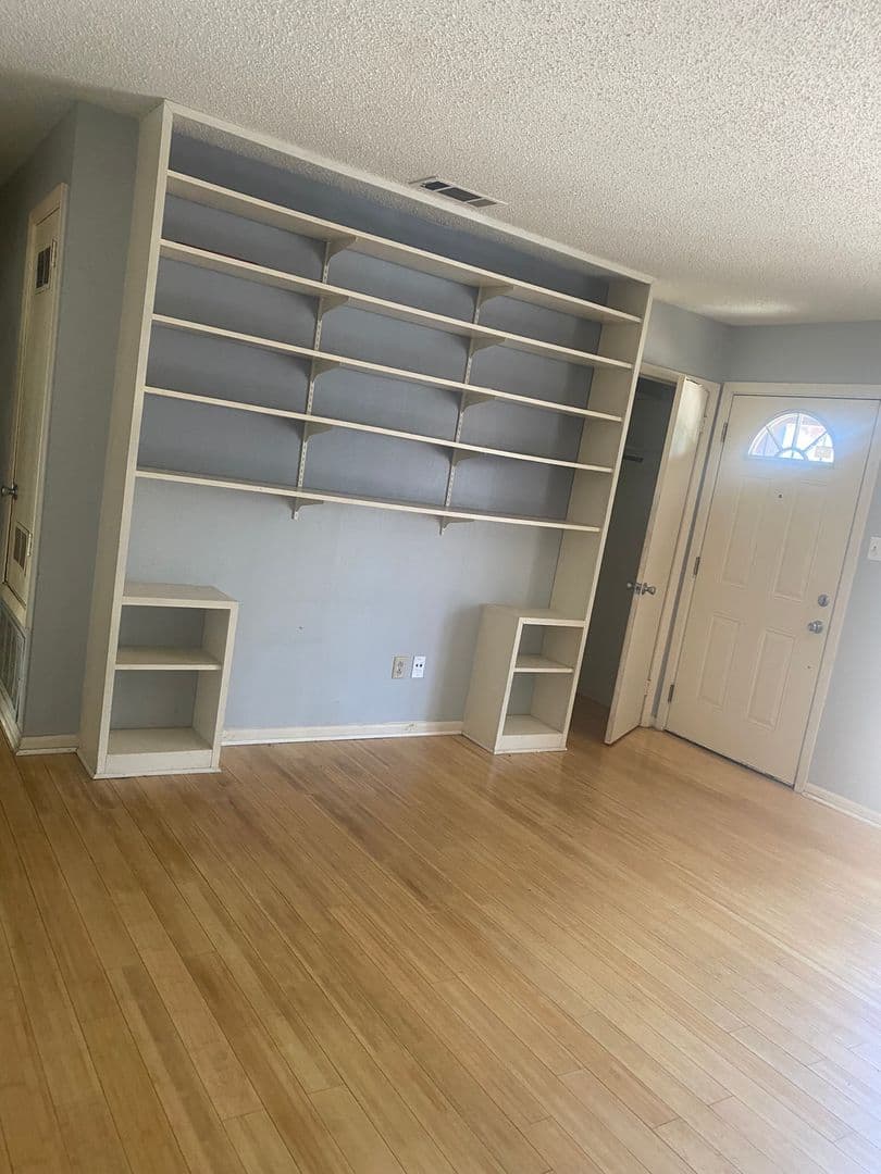 Little Rock House: 9324 Northedge Road