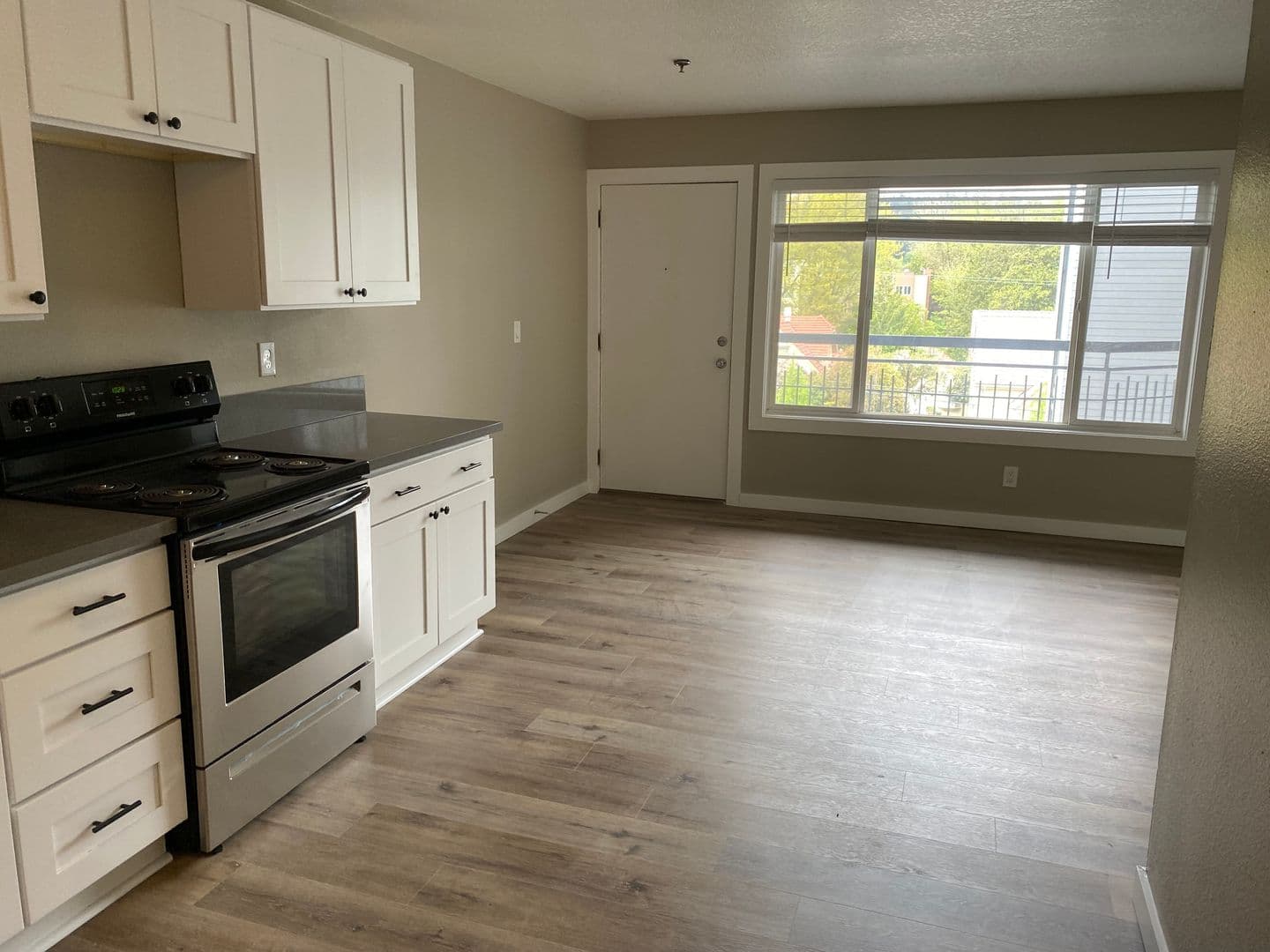 Milwaukie Apartment: 2323 SE Harrison St.