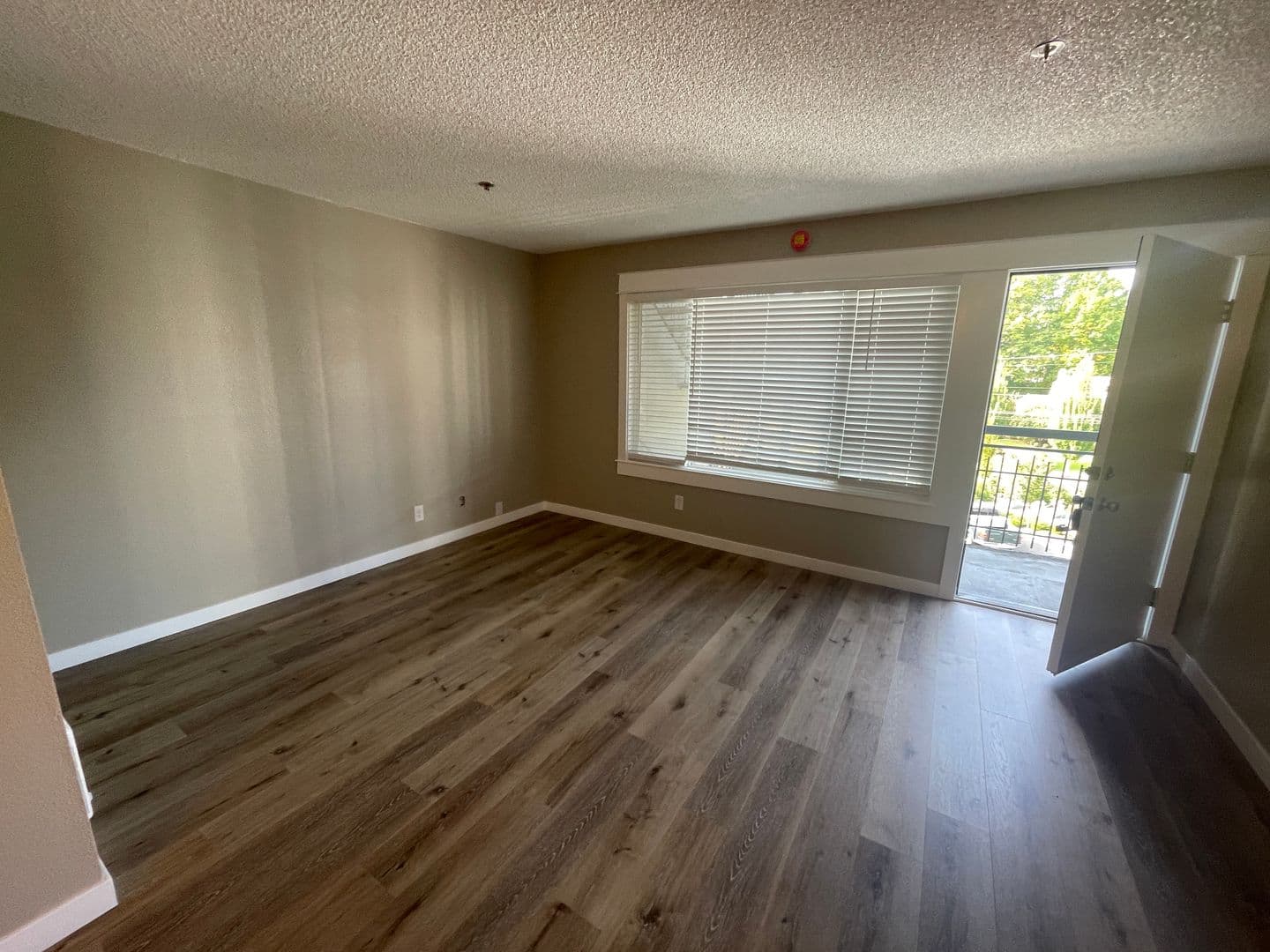 Milwaukie Apartment: 2323 SE Harrison St.