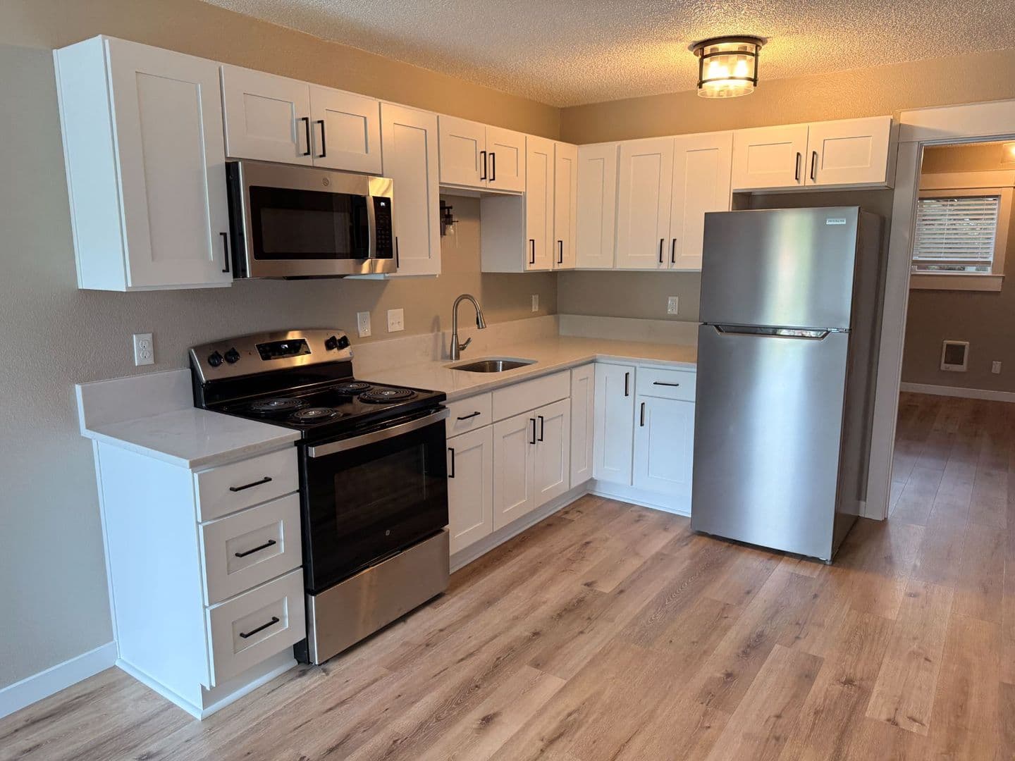 Milwaukie Apartment: 2323 SE Harrison St.