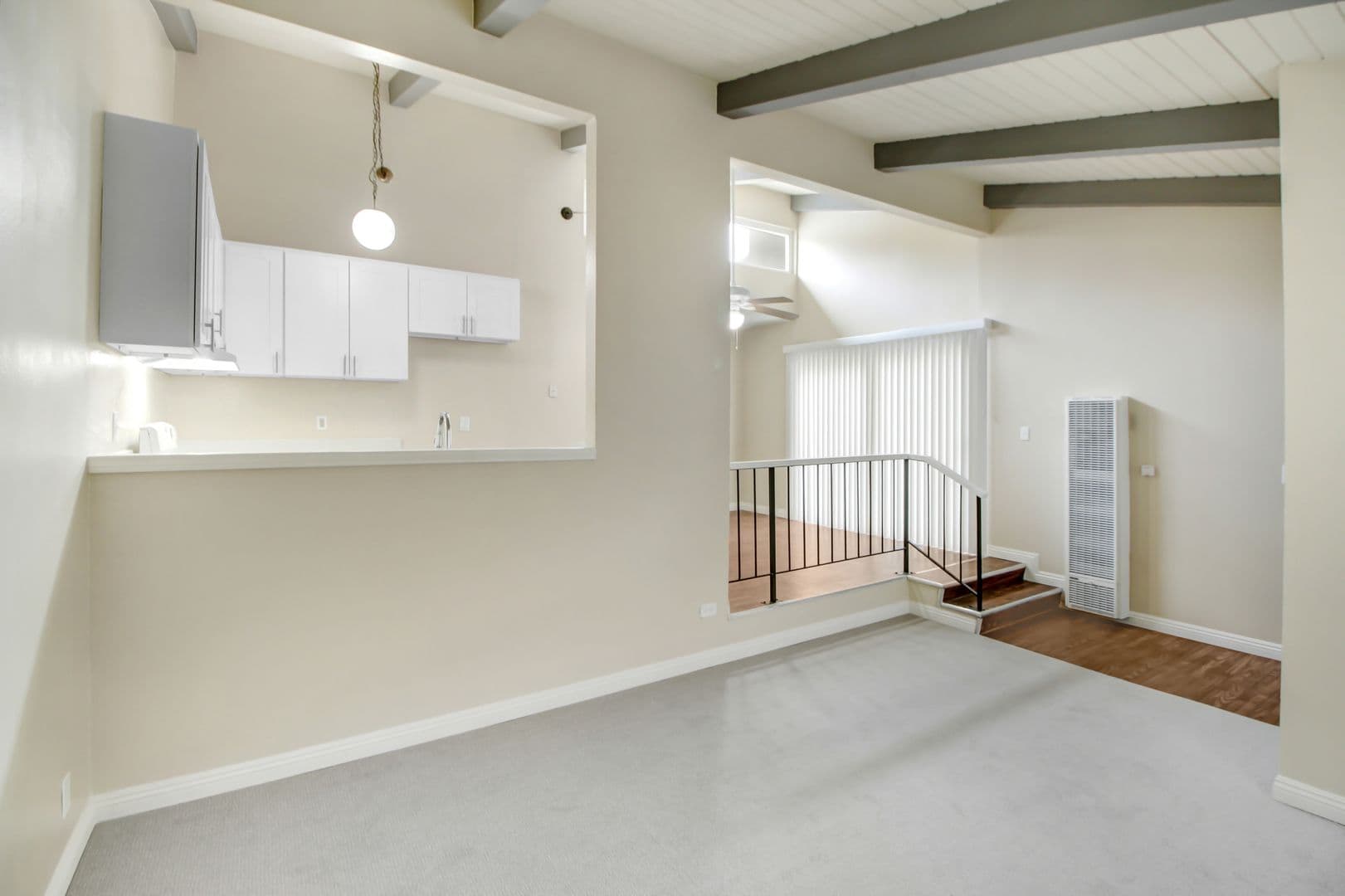 Montebello Apartment: 788 N. Garfield Ave.