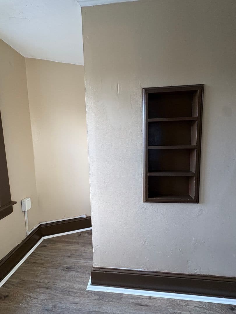 Middletown Apartment: 190 Liberty Street