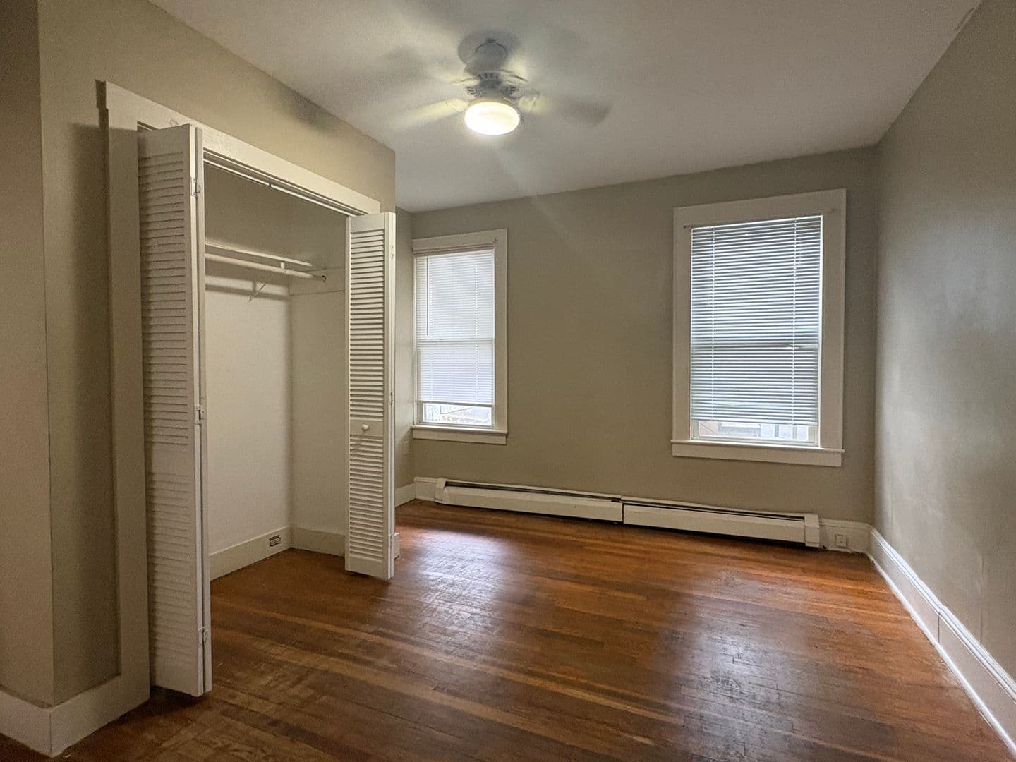 Middletown Apartment: 28 Durant Terrace