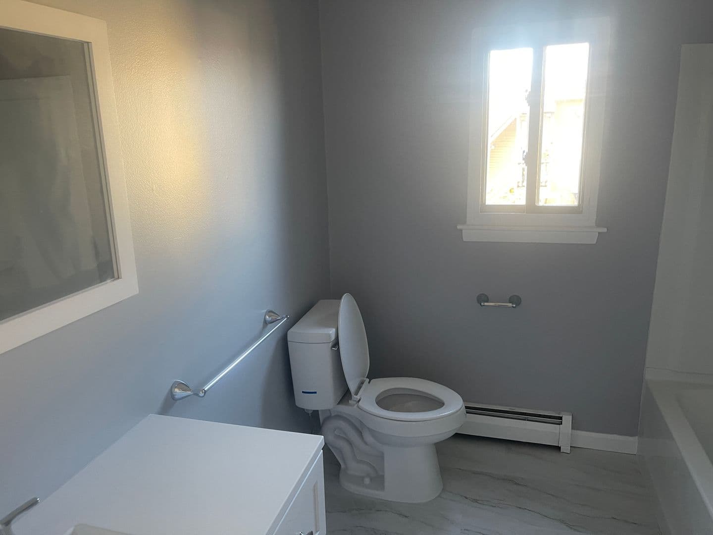 Bristol Apartment: 818-826 Pine Street