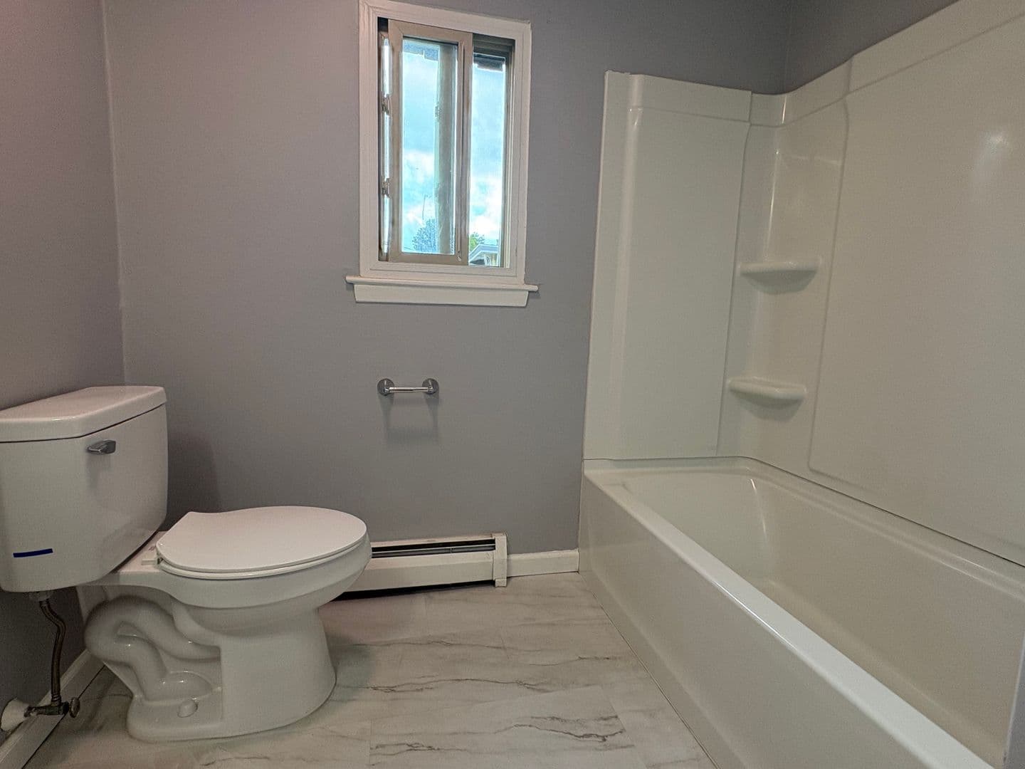 Bristol Apartment: 818-826 Pine Street