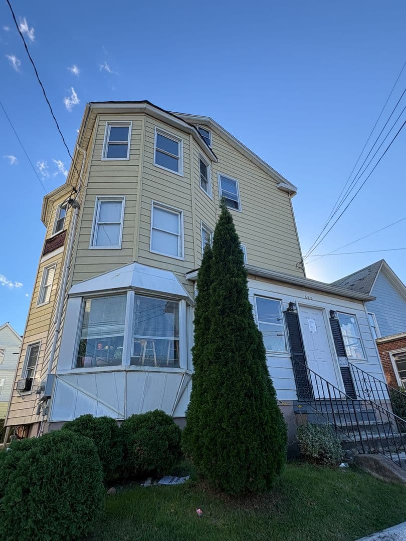 New Britain Apartment: 680 W Main Street