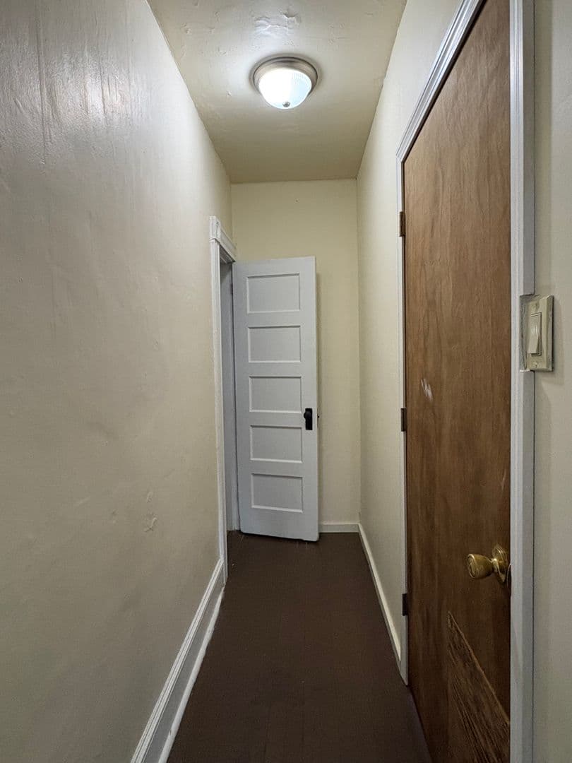 New Britain Apartment: 240-242 Washington St