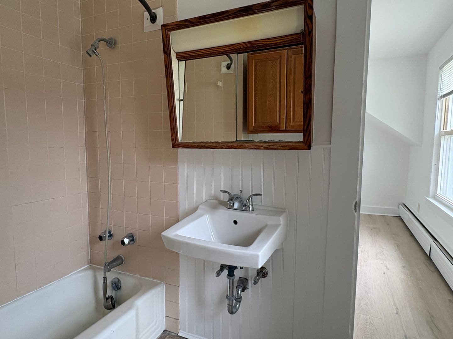 Bristol Apartment: 48 Gridley Street