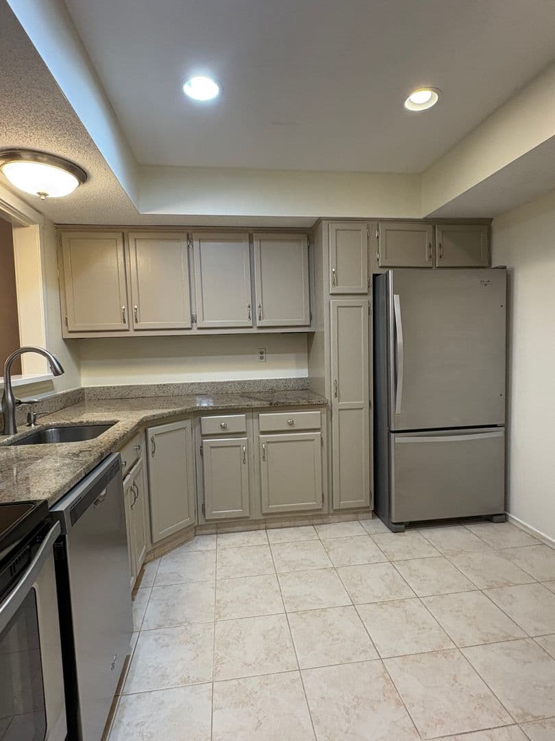 Avon Condo: 3 Willow Ln