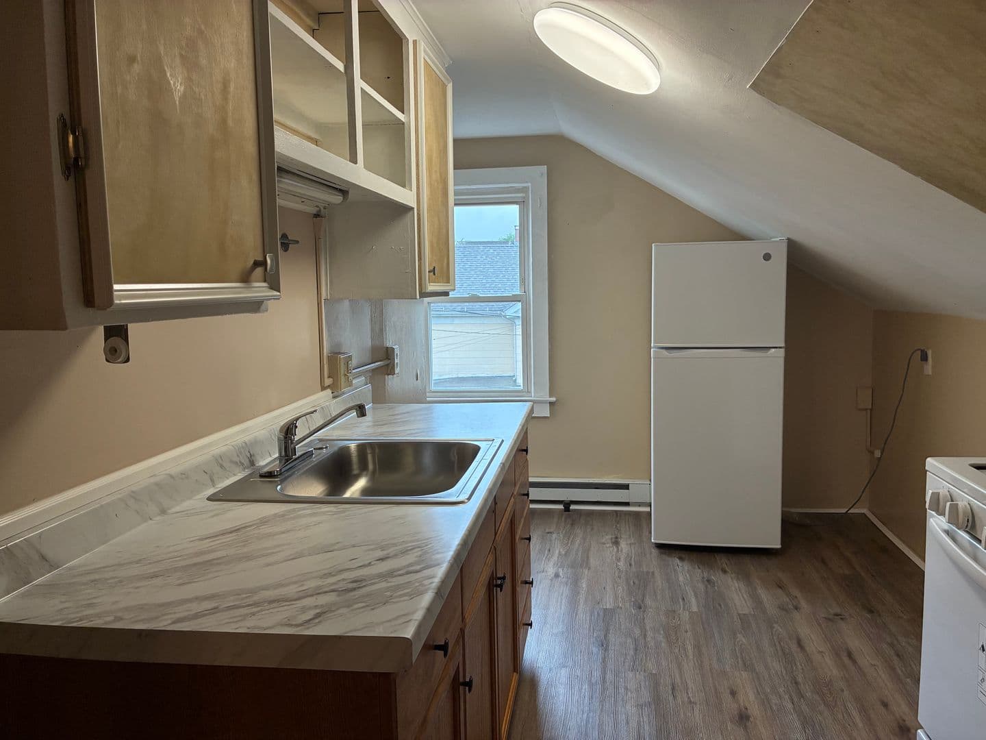 Middletown Apartment: 190 Liberty Street