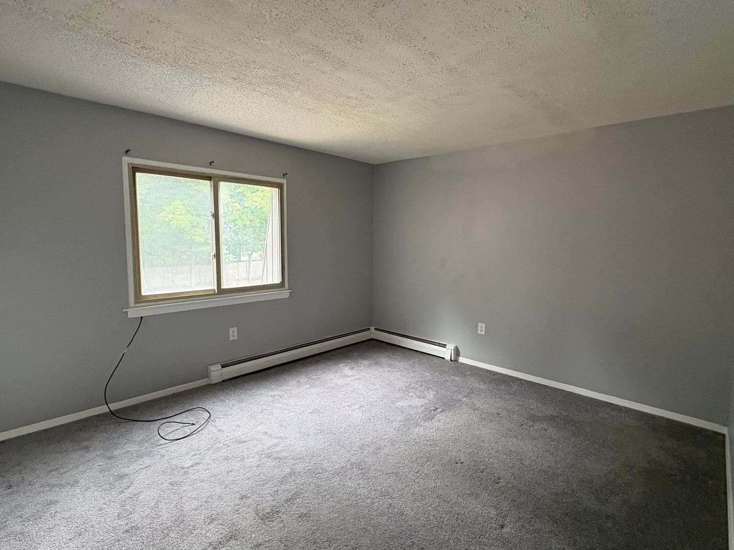Bristol Apartment: 818-826 Pine Street