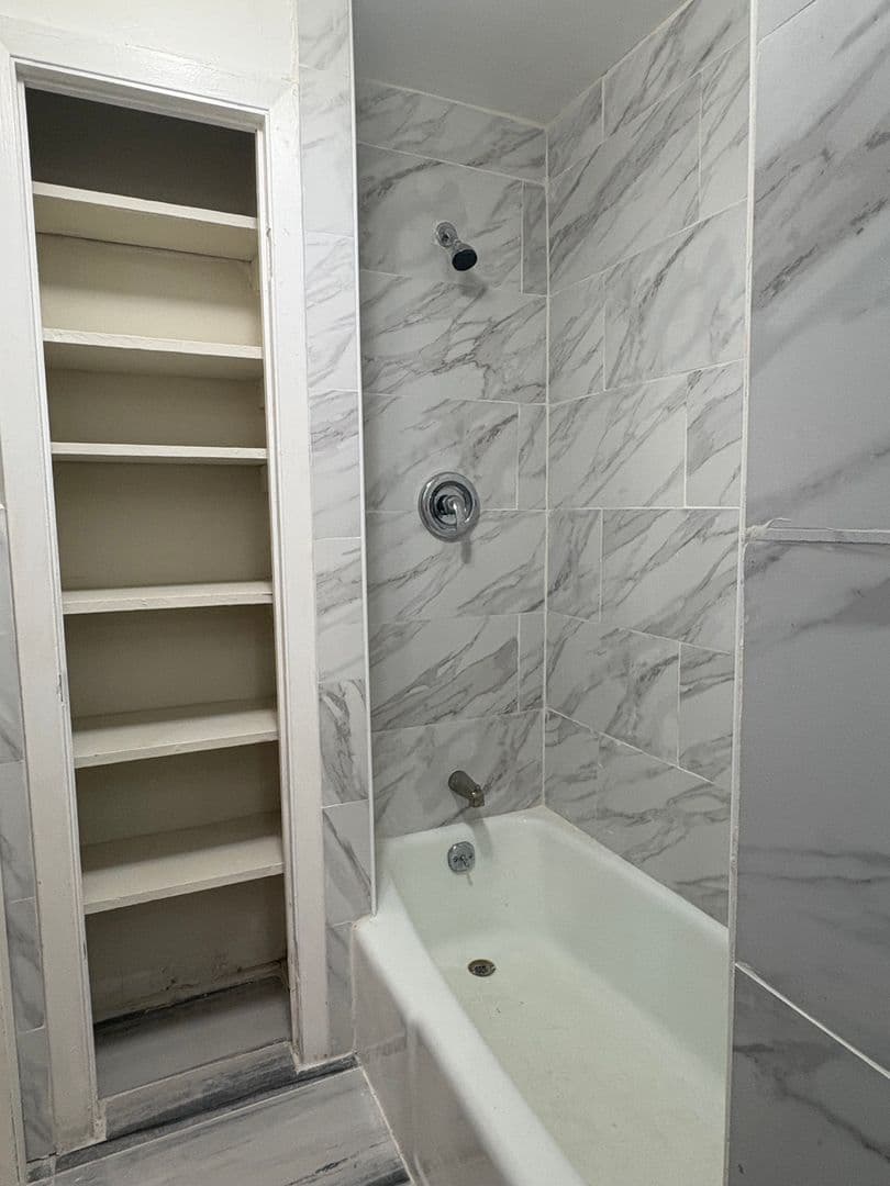 West Haven Apartment: 303 2nd Ave