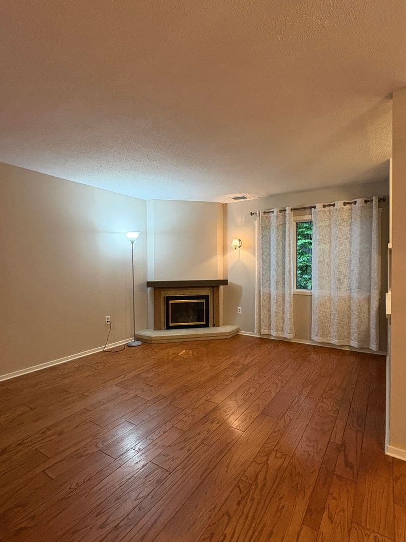 Avon Condo: 3 Willow Ln